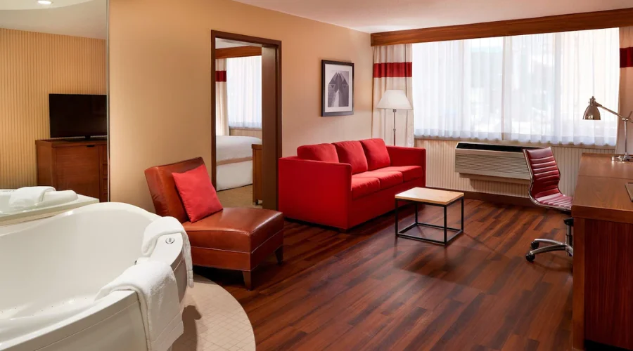 Four Points by Sheraton Halifax