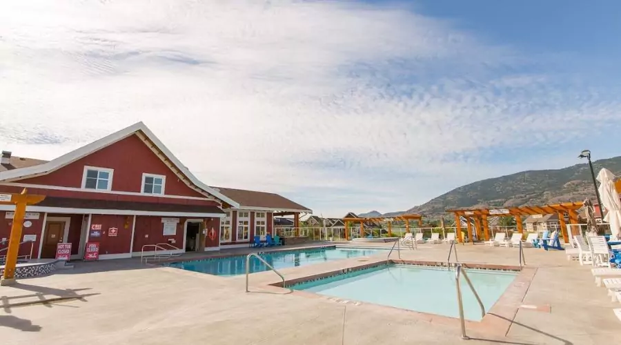 May Deal Cottages on Osoyoos Lake two bedroom lake view, pets welcome
