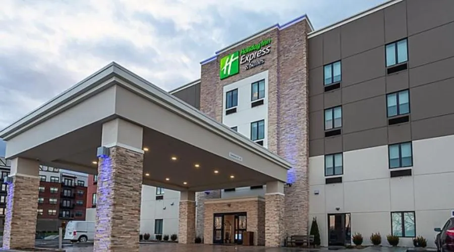 Hotel Inn Express and Suites Columbus