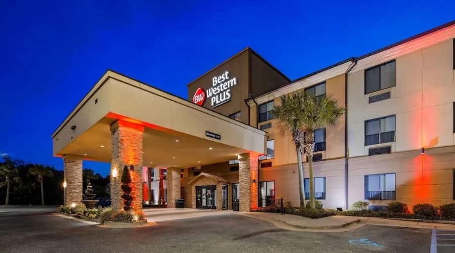 Best Western Plus Daphne Inn Suites